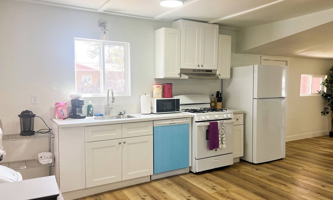 Riverside House | 3-bedroom house in Riverside