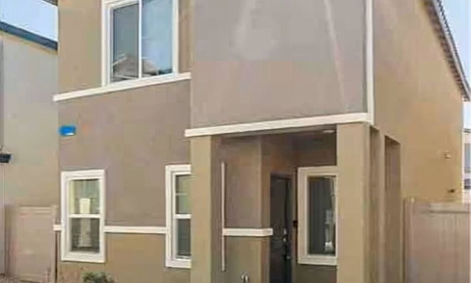 North Las Vegas House | 3-bedroom house in lovely North Las Vegas with attached garage