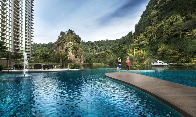 Hulu Kinta Apartment | 3 Bedroom Lakeview Premier Suite #7
