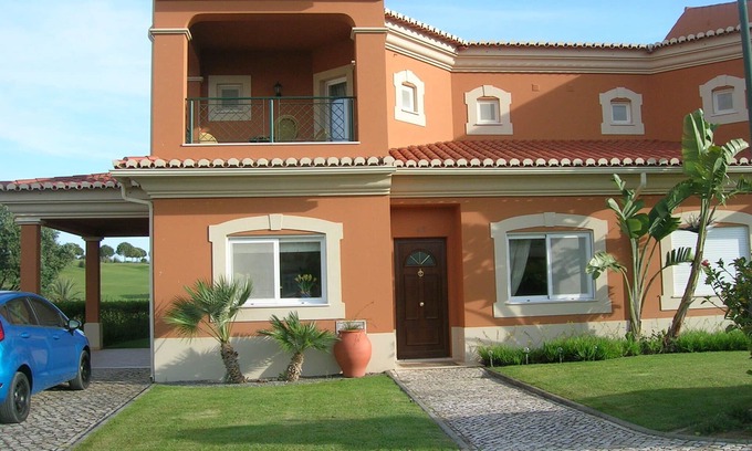 Atalaia Villa | 3 bedroomed villa with a south facing private garden access to golf and pool