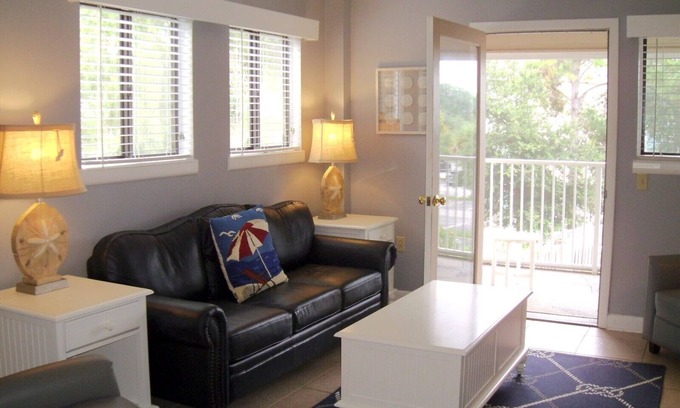 Palmetto Dunes Villa | 3 BR 2 Bath Villa With Balcony Overlooking Pool 4 and Private Access to Beach!