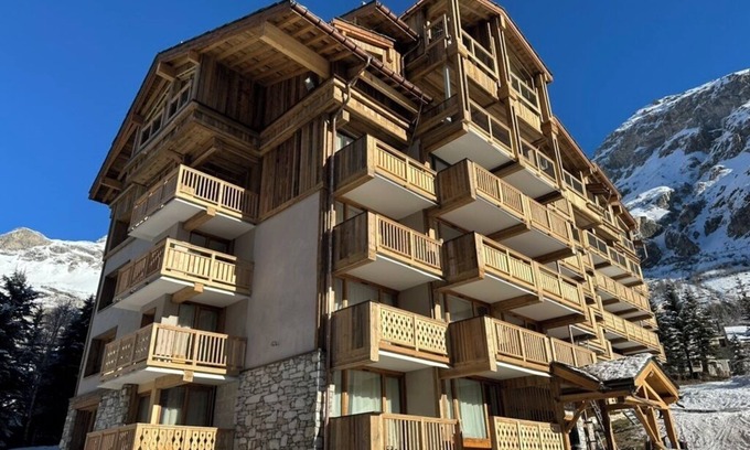 Le Cret Apartment | 3 comfortable and bright rooms, beautiful view of Solaise and the Daille