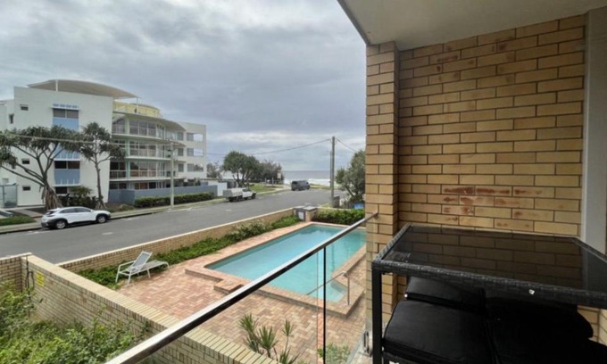 Kings Beach Apartment | #3 Dulkara, No Roads To Cross To Kings Beach
