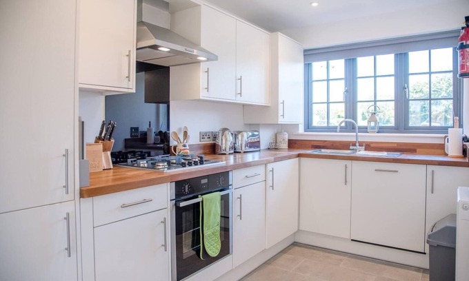 Thorpeness Apartment | 3 Oaks Court, Thorpeness
