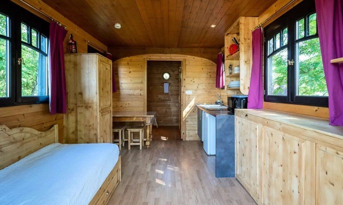 Bar-sur-Aube Cabin | 3-person trailer suitable for people with reduced mobility