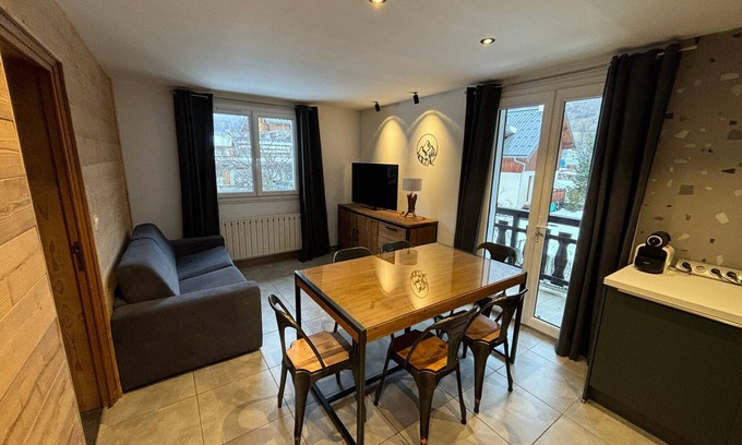 Valloire Apartment | 3 rooms, 6 people, southwest balcony, parking, Valloire