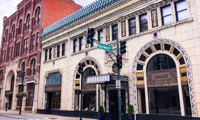 Downtown Asheville Condo | 306swcondo-asheville - Historic Art Deco S&W Bldg Center of Downtown AVL