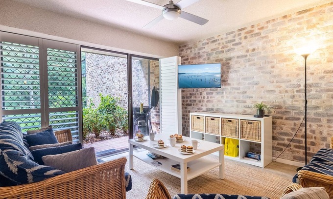 Nelson Bay Apartment | 39 Bay Parklands, 2 Gowrie Ave