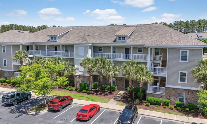North Myrtle Beach Condo | 3BR Barefoot Resort Condo in North Myrtle Beach! π Dog Stays FREE