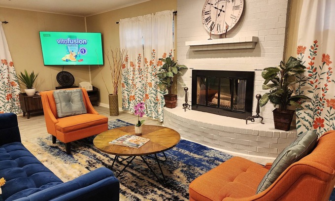 Washington Ave./ Memorial Park House | 3BR Family Home, Great Neighborhood, Prime Location, Pet Friendly & Huge Yard