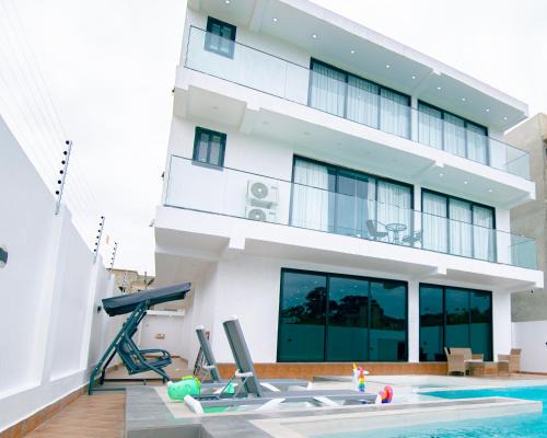 Kumasi Villa | 3BR villa with private pool