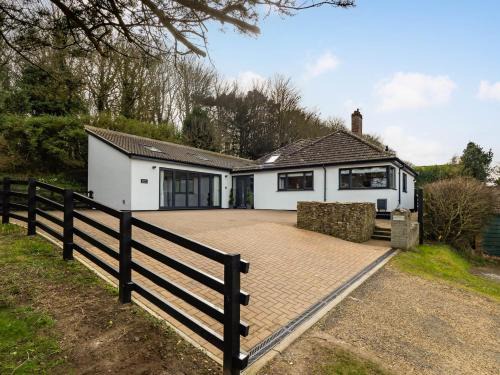 Cromer House | 4 Bed in Cromer 82588