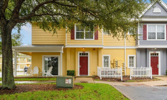 Kissimmee House | 4 Bedroom 3 Bathroom Villas At Seven Dwarfs 18-108