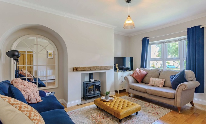 Rainton Cottage | 4 bedroom accommodation in Rainton, near Thirsk
