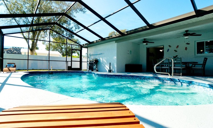 Sarasota House | 4-Bedroom Dog-Friendly Home, Just 13 Miles from Siesta Key Beach! Private Pool
