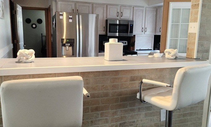 Columbus House | 4-bedroom house in marvelous Columbus with AC, WiFi. Free parking