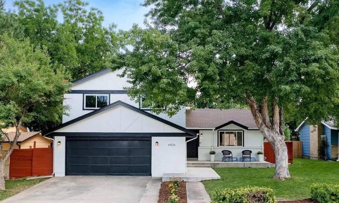 Northwest Arvada House | 4 BR Modern Home With Pool Table and Fire Pit