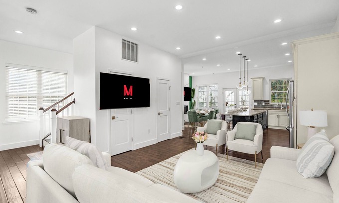 Nauck House | 4 Floor 4-bedroom house