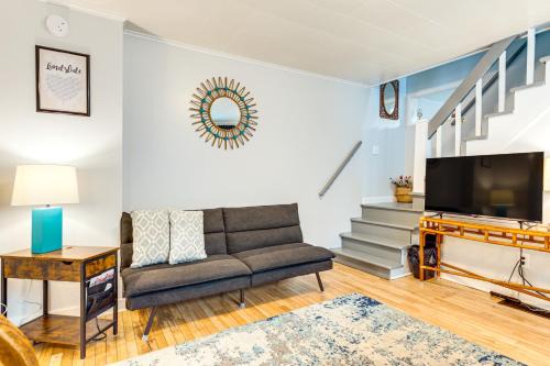 Calumet House | 4 Mi to Lake Superior Calumet Getaway!