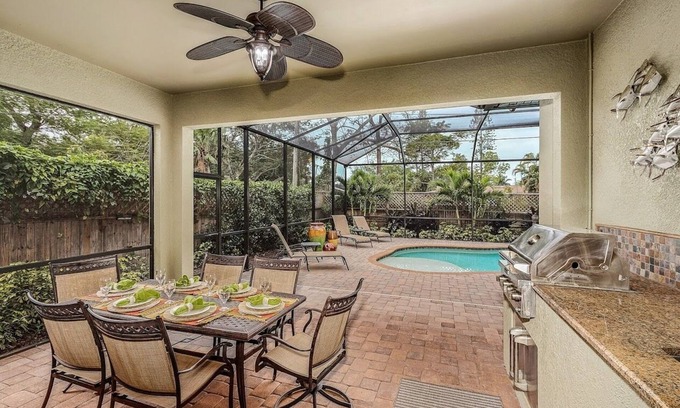 Naples Park House | 4 Minute Drive to Vanderbilt Beach, Private Pool
