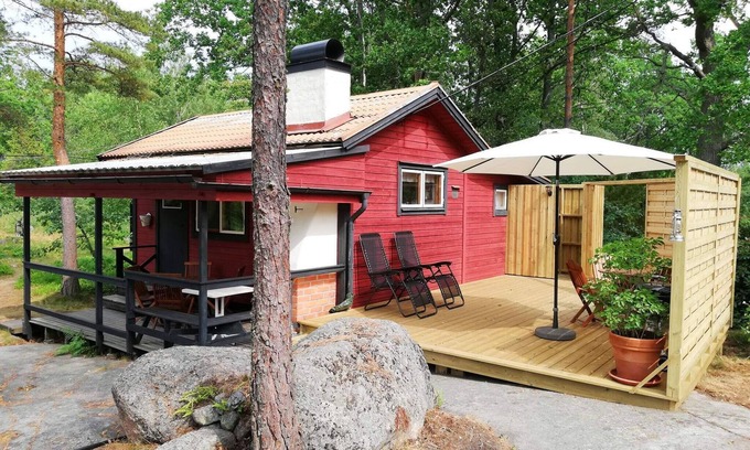 Ingmarso House | 4 person holiday home in INGMARSÖ