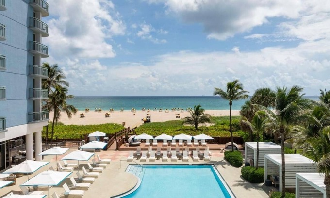 Singer Island Hotel | 4 Relaxing Rooms! Minutes from the Beach, Pool Access, Pet-friendly Property!