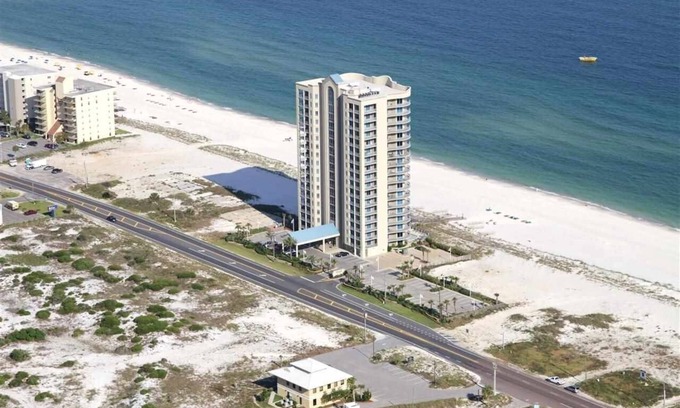 Ono Island Condo | 4BR/4BA condo Gulf Front, Perdido Key Indoor & Outdoor Pools