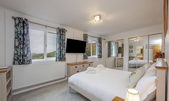 Lerags House | 5 bed detached house. 8 min drive from Oban