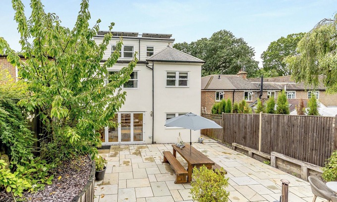 Bexhill-on-Sea Cottage | 5 bedroom accommodation in Bexhill-on-Sea