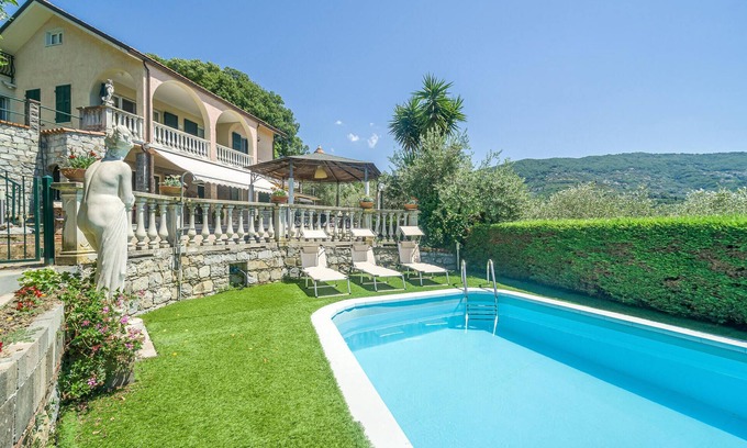 Chiavari House | 5 bedroom stunning home in Chiavari
