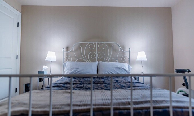 Bethany Apartment | 5 Minutes Bethany Village NW Portland One Bedroom