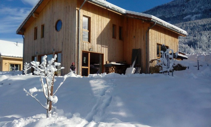 Saint-Julien-en-Vercors Cottage | 5-person Ecogite with traditional sauna in the heart of the PNR Vercors