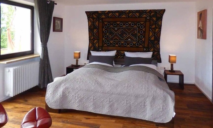 Bobrach Apartment | 53qm große Ferienwohnung für zwei Personen im afrikanischen Stil