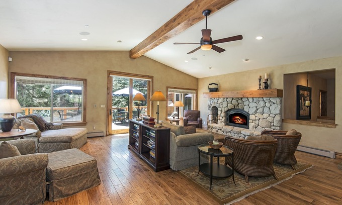 Incline Village House | 5400' Family Friendly Luxury Home w/6 BD, 6.5BR, Hot Tub, Steam Room & Yoga Room