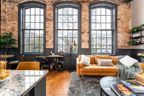 Macon Apartment | 547 Cherry Loft 201 - The Rookery - Luxe Property