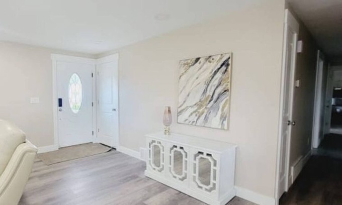 South Jordan House | 6 Bed 5 Bath ADA Accessible home