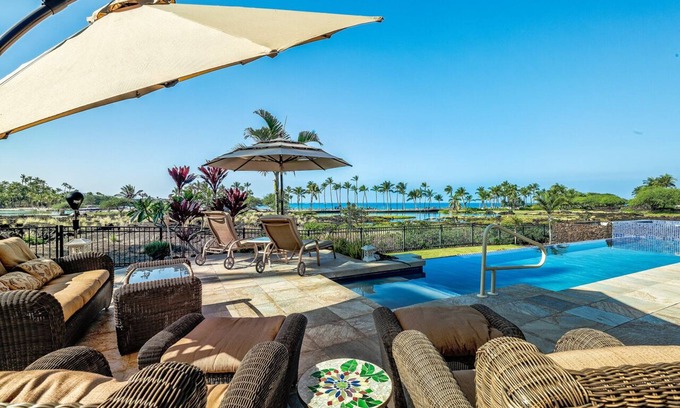 Waikoloa House | 6 Bedroom Beachfront Home with Easy Beach Access!