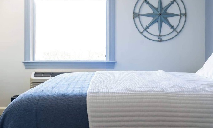 Middletown House | #6 | Comfy Room w/Queen-bed