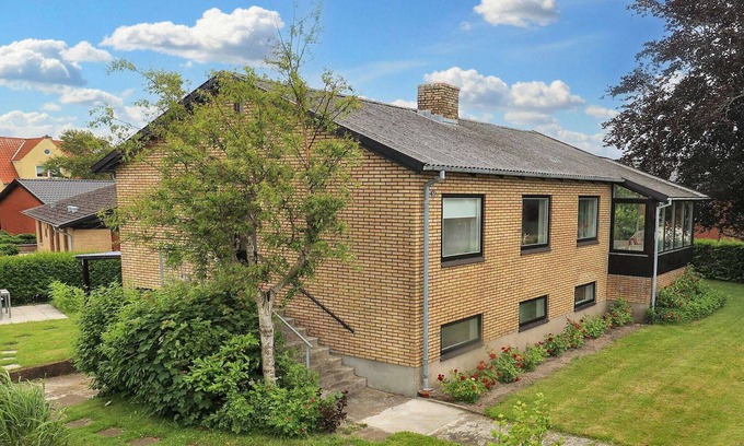 Strandby House | 6-Person Holiday Home in Strandby
