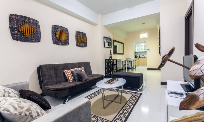 Salcedo Village Apartment | 60 Sqm 1 B/R @ Two Central (P)