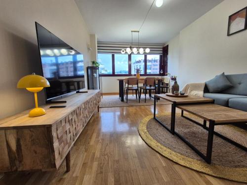 Oviedo City Centre Apartment | 651A Siente Oviedo Apartamento Céntrico con garaje