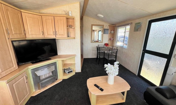 Colchester Cabin | 6Guests,2bedrooms,Sofabed,FastWiFi,FreeParking