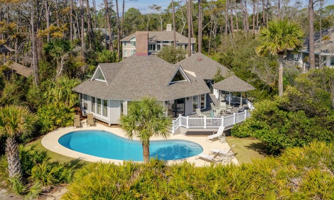 Palmetto Dunes House | 7 Dinghy-Enjoy this OCEANFRONT home with stunning views and a private pool.