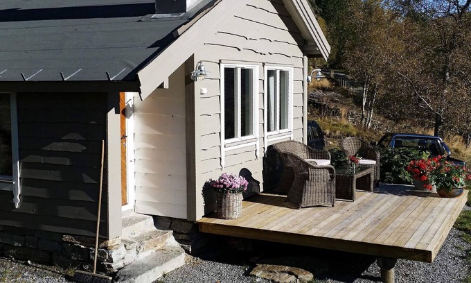Orsta House | 7 person holiday home in ØRSTA/BRUNGOT