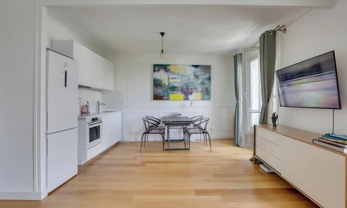 Quartier de Javel Apartment | 705 Suite Lecourbette - Superb apartment