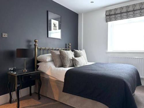 Crickhowell Apartment | 8 Crickhowell Cottages, Standard St, Central Crickhowell
