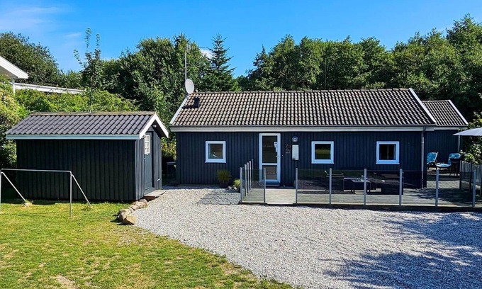 Lyngsbæk Strand House | 84163 Ebeltoft - Nordbakken 29