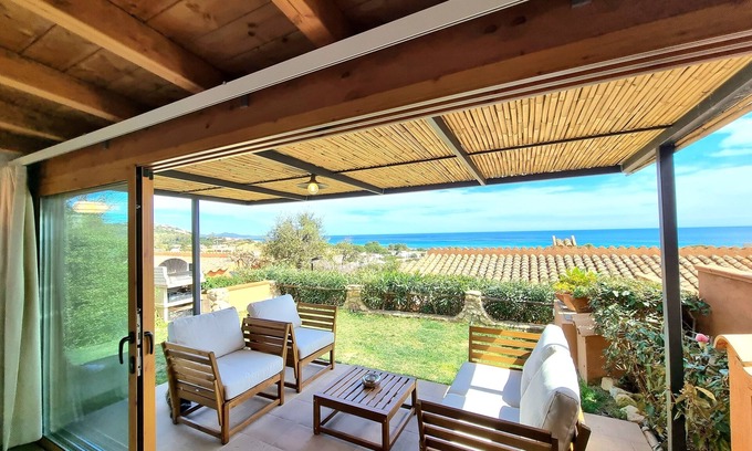 Costa Rei Villa | A 300 mt dalla spiaggia, splendida vista mare, giardino parcheggio grattuito