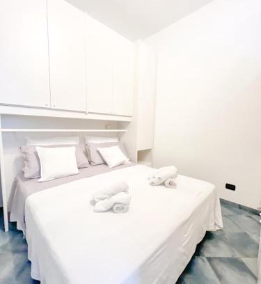 Spotorno Apartment | A 5 minuti dal mare - Dolphin Beach House