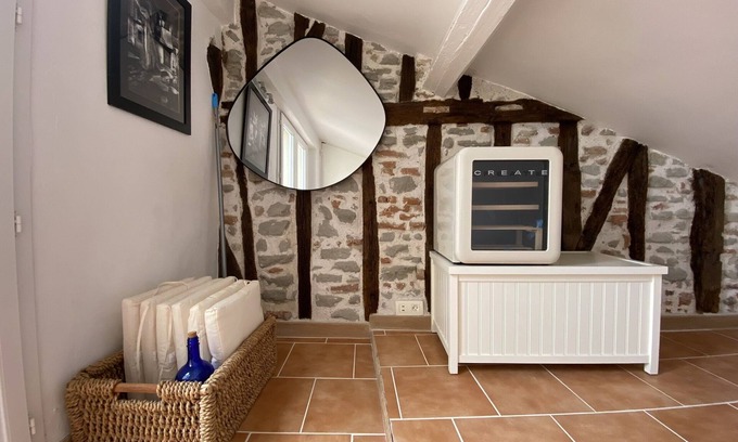 Villeneuve-les-Montreal House | A beautiful property hidden away in the lush French countryside.